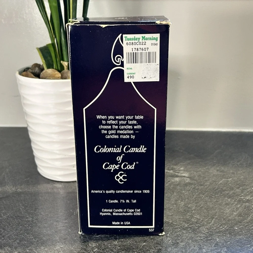 NEW Colonial Candle of Cape Cod 7.5